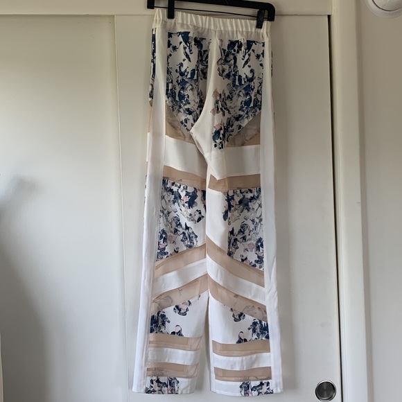 NWOT BCBG Maxazria Runway Gabriel Pant Floral Mesh Pants - Picture 8 of 11